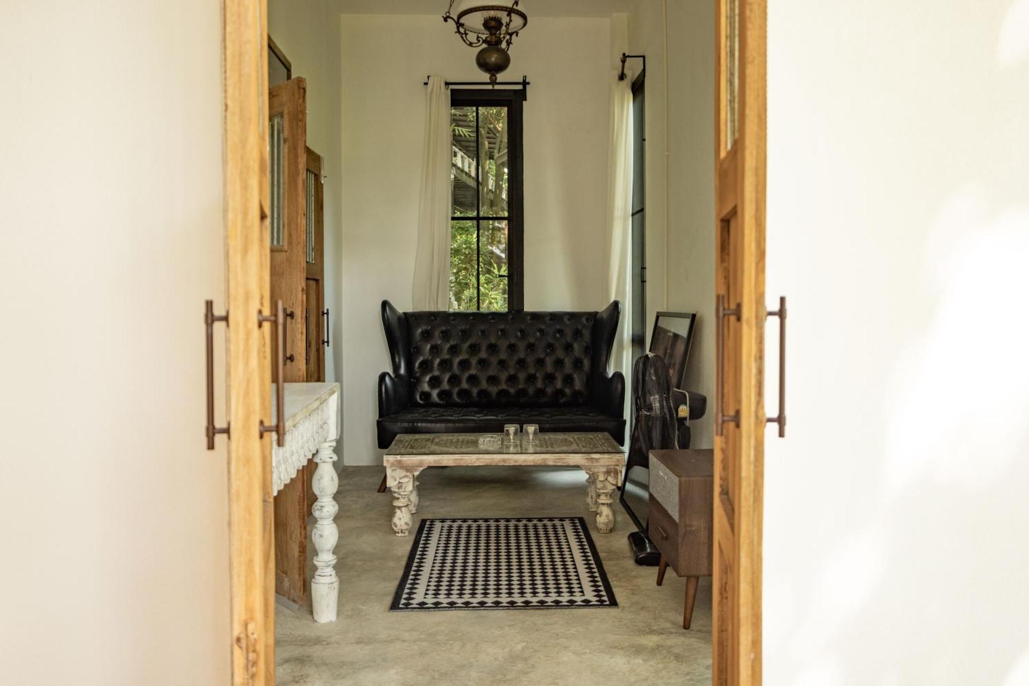 Barefoot Project Formerly Baan Klong Kleng Koh Phayam Εξωτερικό φωτογραφία