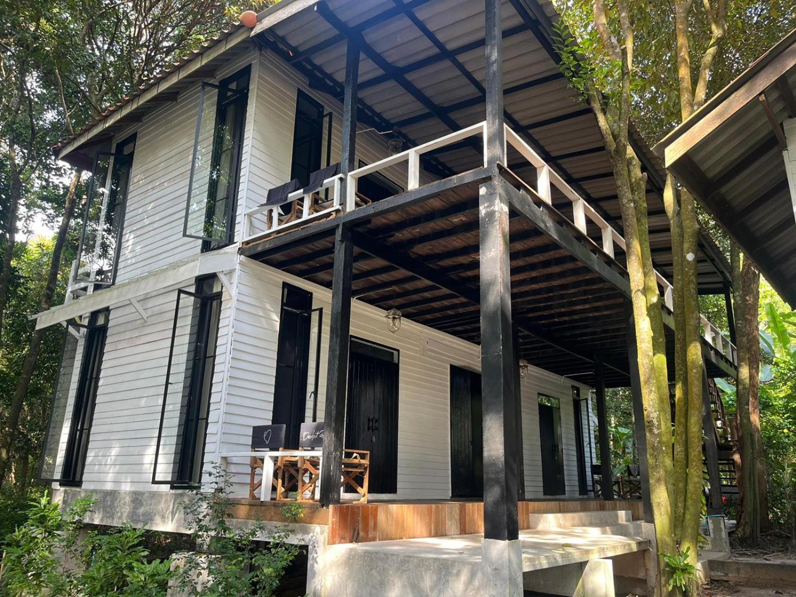 Barefoot Project Formerly Baan Klong Kleng Koh Phayam Εξωτερικό φωτογραφία
